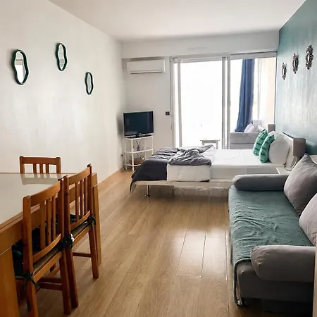 Apartman Cosy, Confort, Clim & A 3 Minutes *